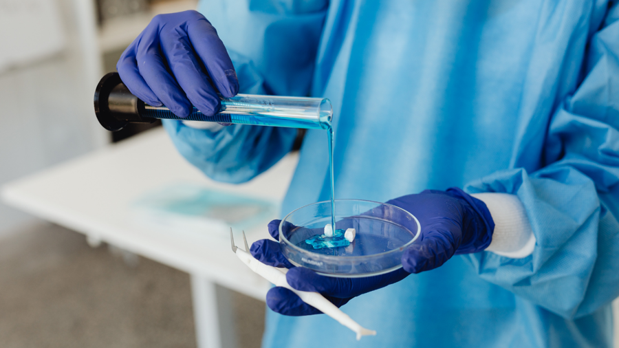 Gerçek Adayların Gözünden: Kimyager Mülakatlarında Neler Soruluyor? (200+ Mülakatın Analizi)